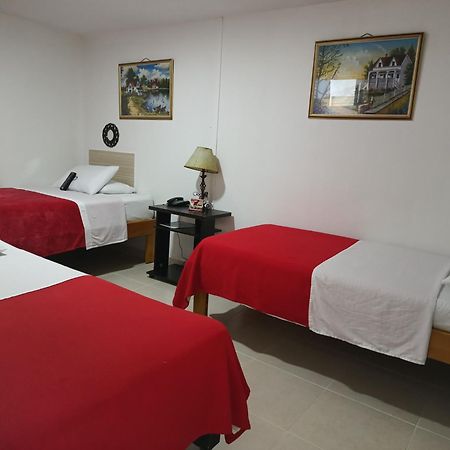 Hotel Mirador Plaza Pereira Exteriör bild