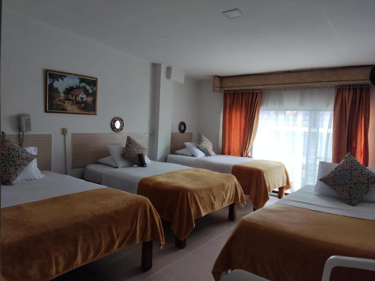 Hotel Mirador Plaza Pereira Exteriör bild