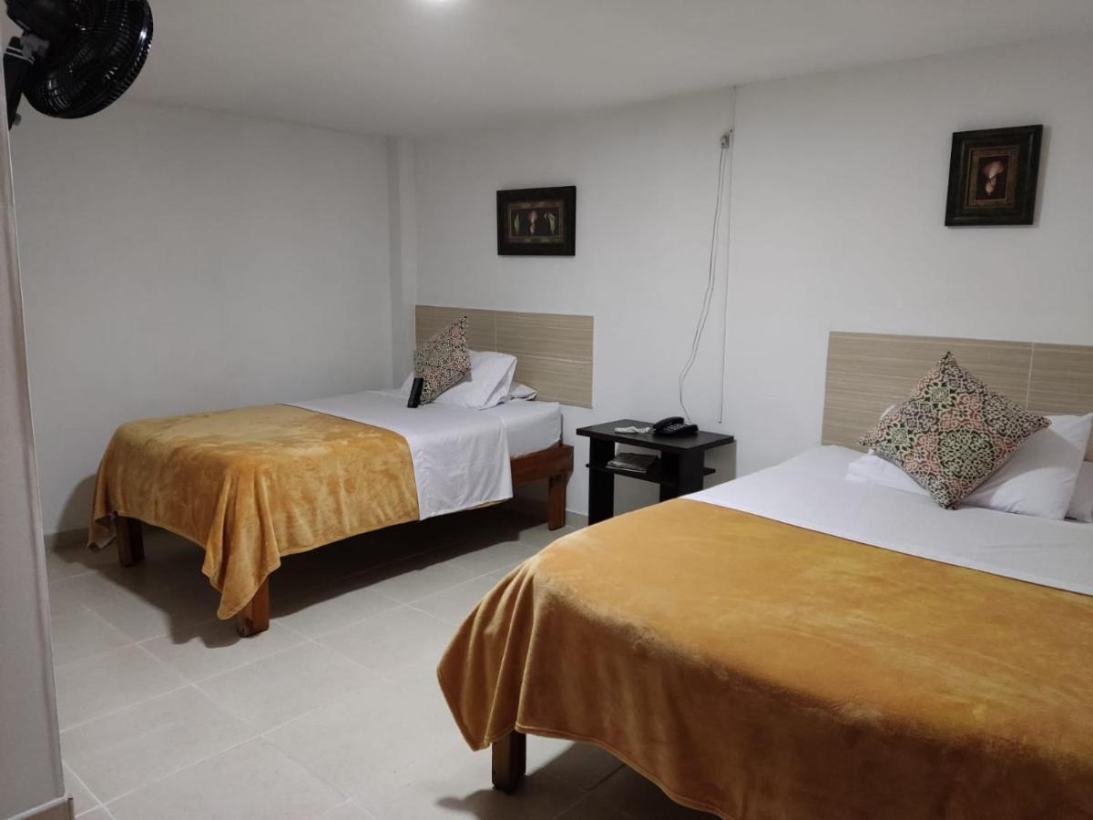 Hotel Mirador Plaza Pereira Exteriör bild