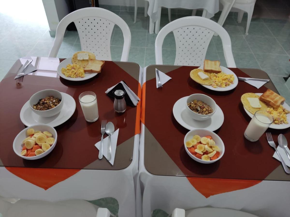 Hotel Mirador Plaza Pereira Exteriör bild