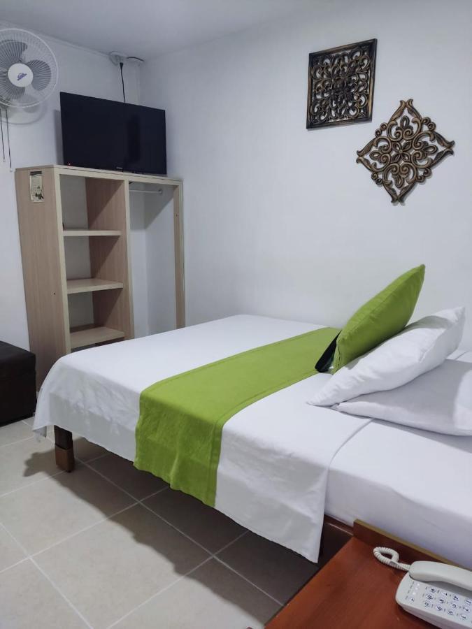 Hotel Mirador Plaza Pereira Exteriör bild