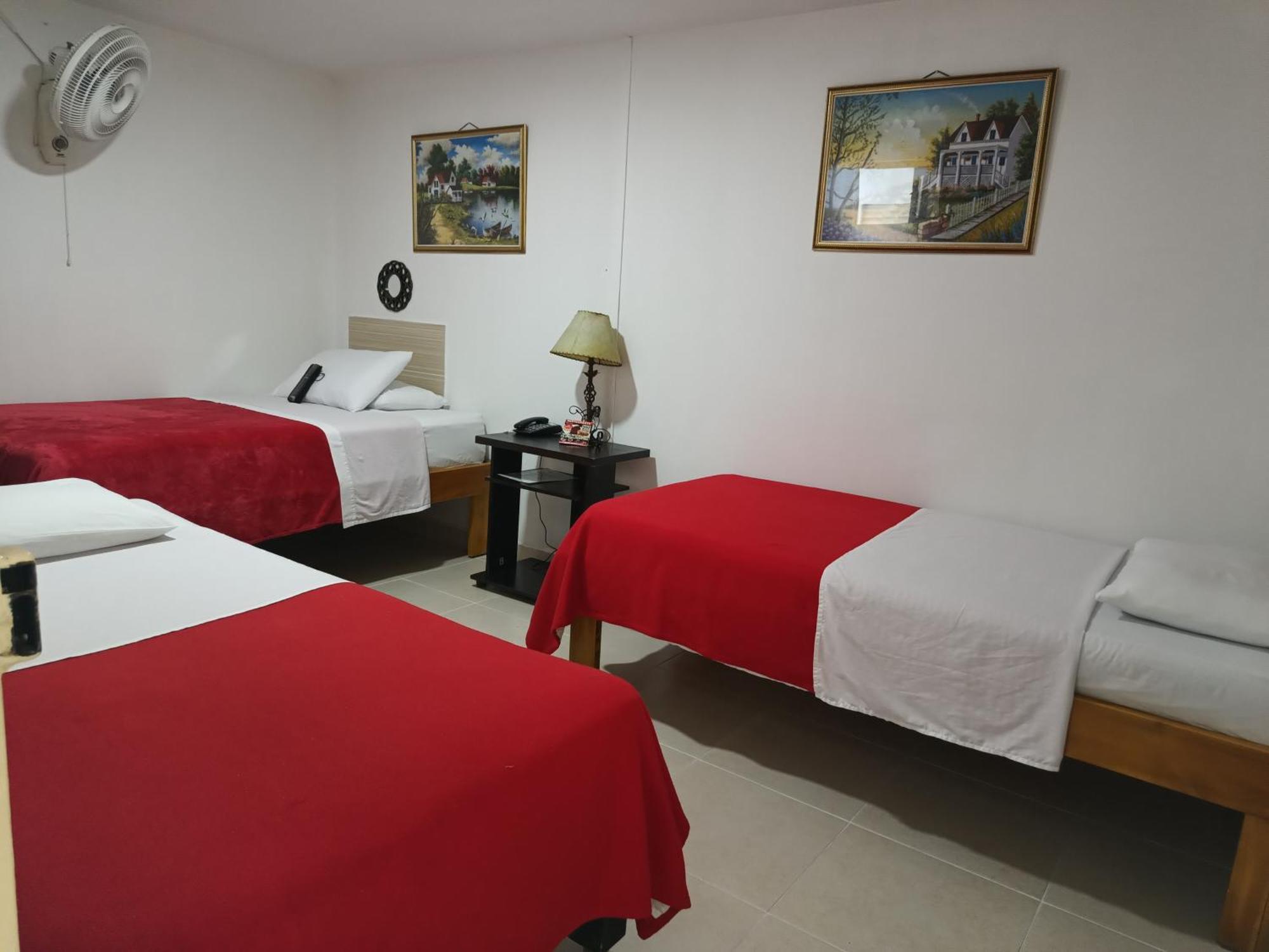 Hotel Mirador Plaza Pereira Exteriör bild